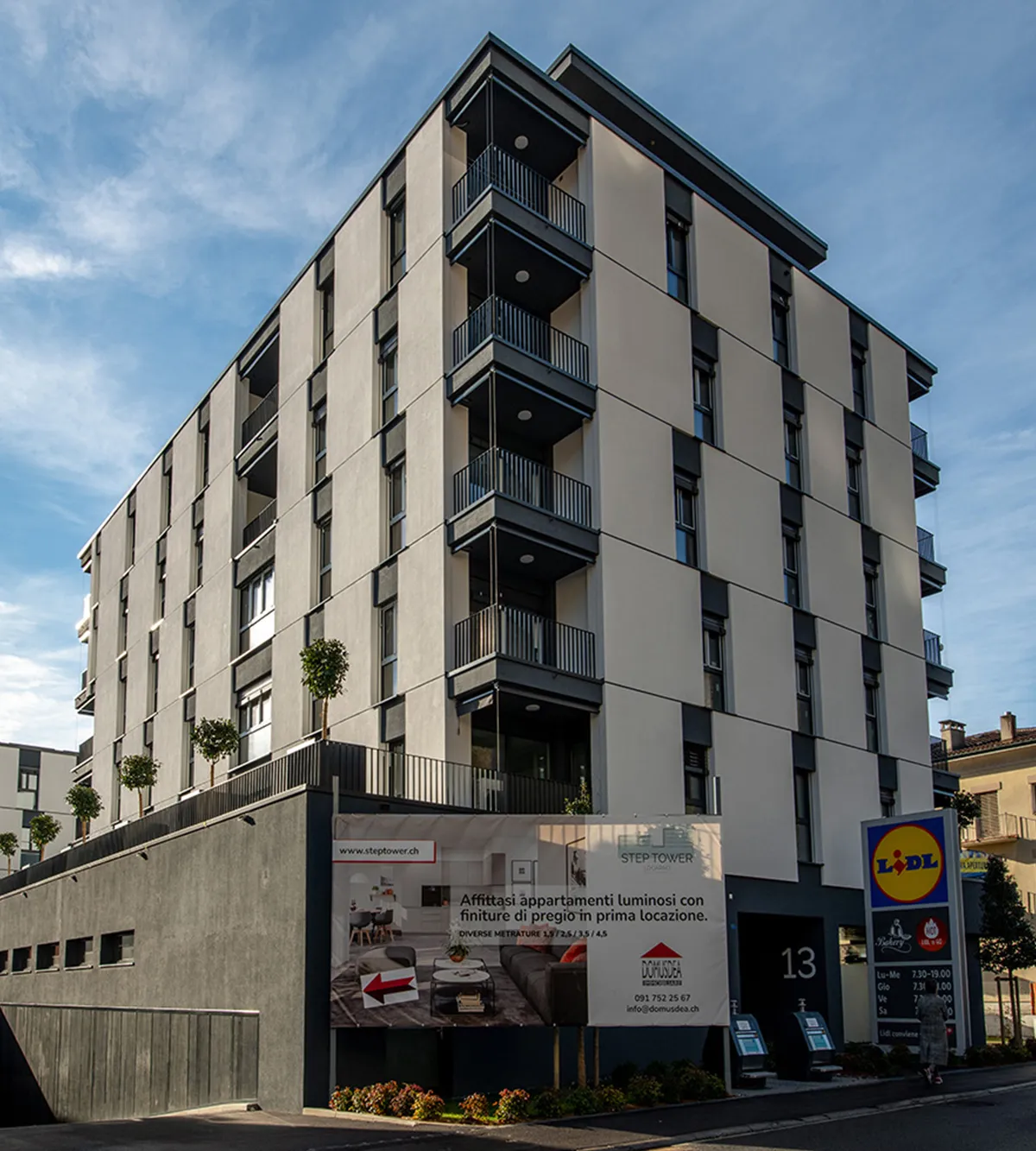 Residence Step Tower